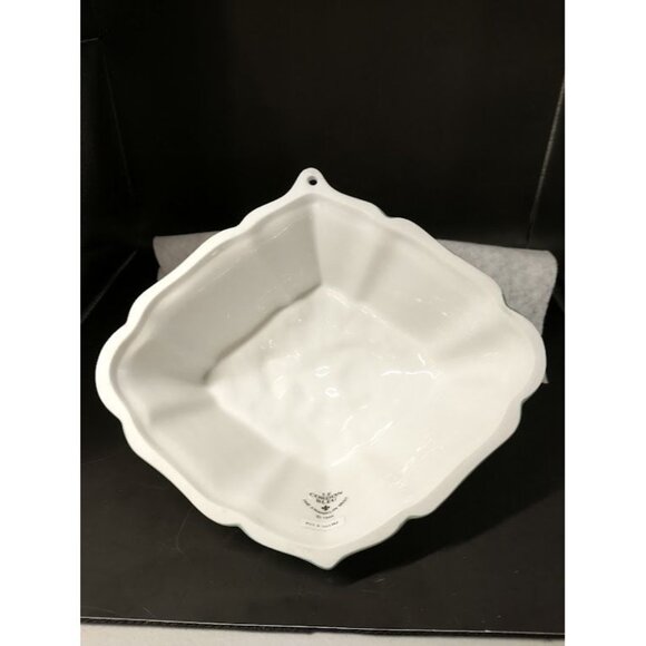 The Franklin Mint Le Cordon Bleu 1986 Lamb & Butterfly Ceramic Wall Plaque - Picture 5 of 5